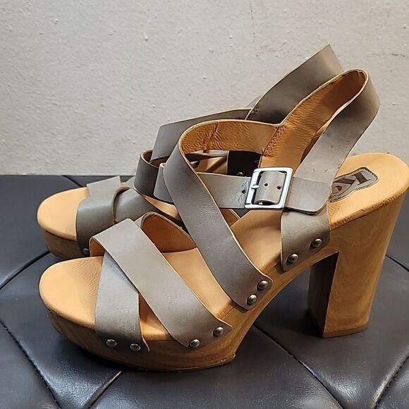 Korks By Kork Ease Wooden Heel Sandals - Picture 1 of 12